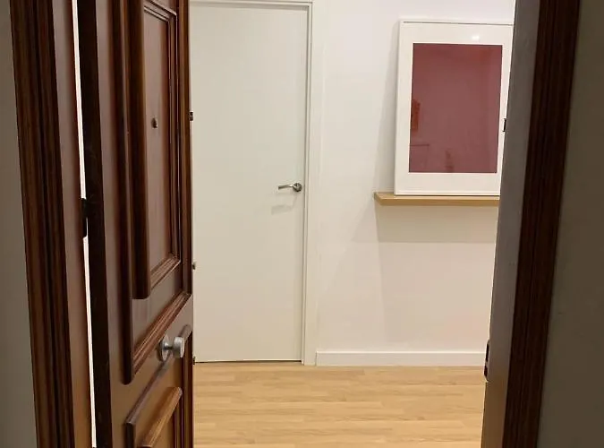 N&e - Avd San Rosendo * Celanova